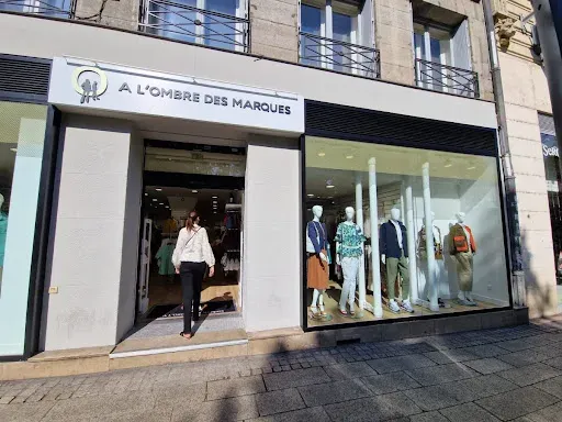 À l'Ombre Des Marques | Saint-Étienne à Saint-Etienne
