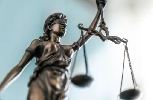 ACT-E-HUISSIERS.42 - Commissaires de Justice (Hervé LIOTARD - Justine THAVEL - Dimitri ANDRÉ) à Saint-Etienne