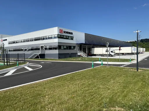 DB SCHENKER à Saint-Etienne