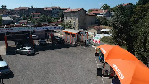 Lavage auto libre service 6h 23h 7j / 7j à Saint-Etienne