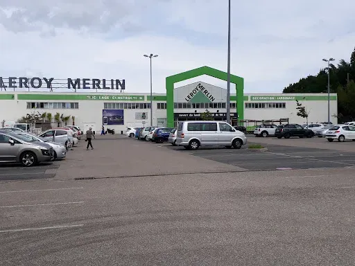 Leroy Merlin Saint-Etienne Steel à Saint-Etienne