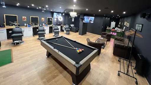 Memphis cut - Barbier Saint Etienne à Saint-Etienne