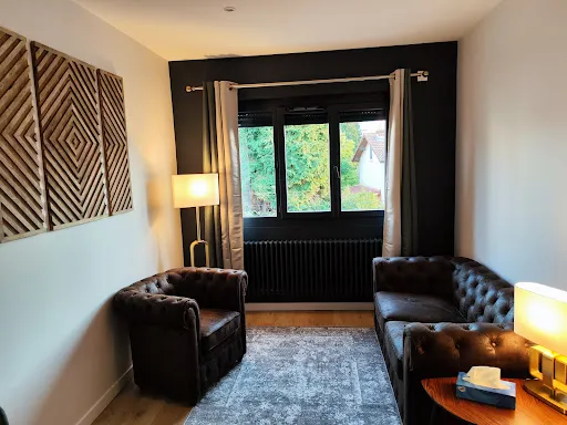 Nathaniel Sintes- hypnologue psychopraticien à Saint-Etienne