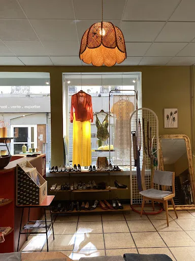 SUPER SUPERFLU à Saint-Etienne