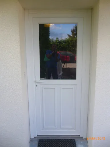 YVAN ASCENCIO - Artisan menuisier poseur installateur de fenêtres et autres menuiseries à Saint-Etienne